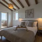 Skarline Villa *